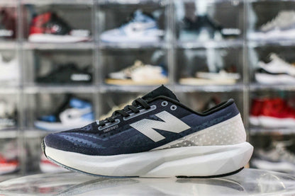 New Balance FuelCell Rebel v4 Graphite Black