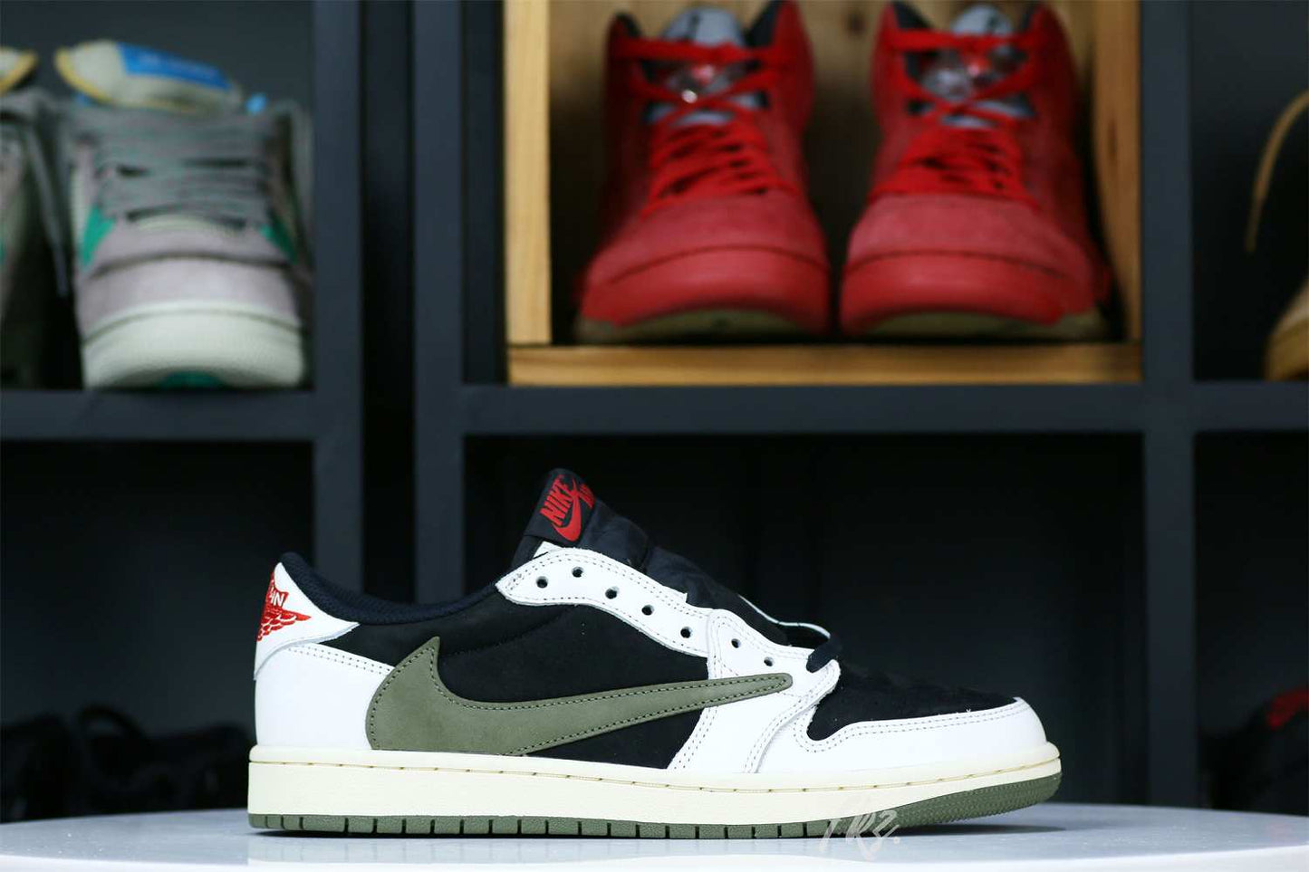 Travis Scott x Air Jordan 1 Low OG SP WMNS Olive (LN5 A1 Batch)