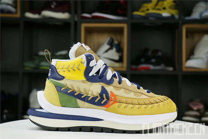 Nike Vaporwaffle sacai Jean Paul Gaultier Sesame Blue