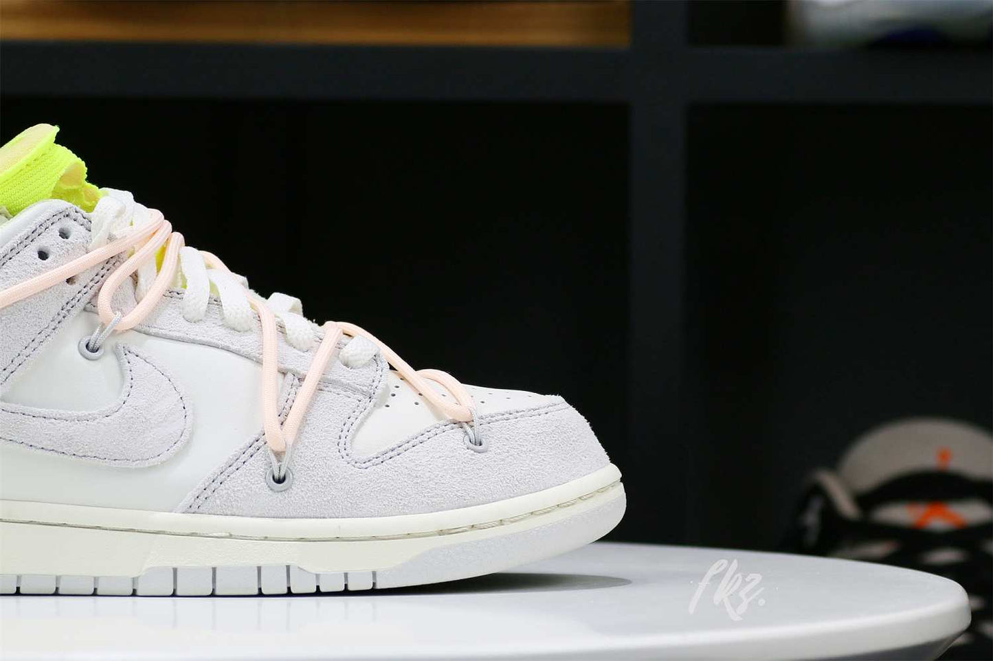 Nike Dunk Low Off-White Lot 12