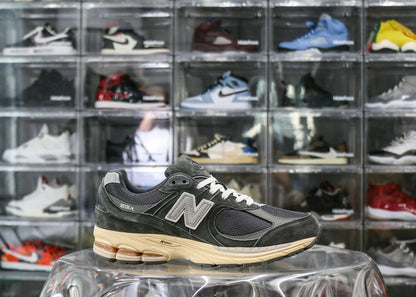New Balance 2002R Black Dark Grey